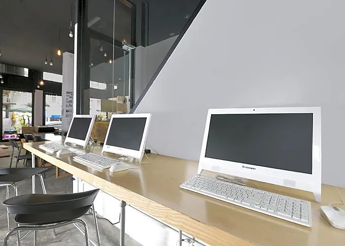 ホステル The Cube Silom バンコク都
